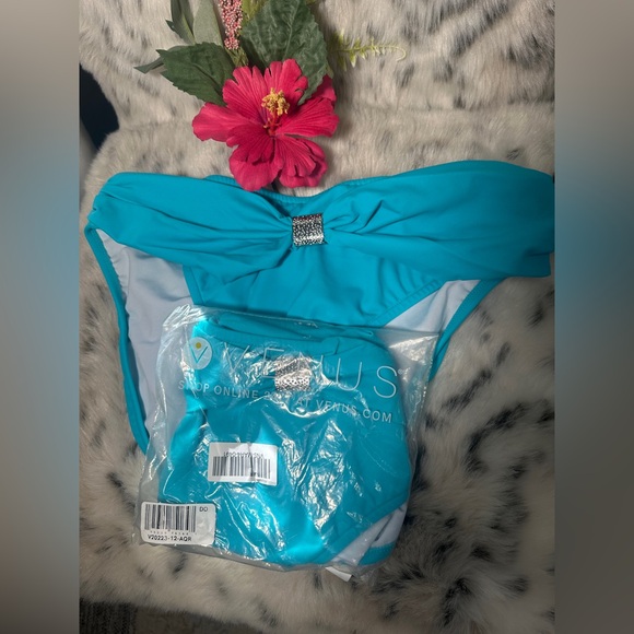 NWOT Venus Goddess Scoop Front Bottom - Picture 7 of 9